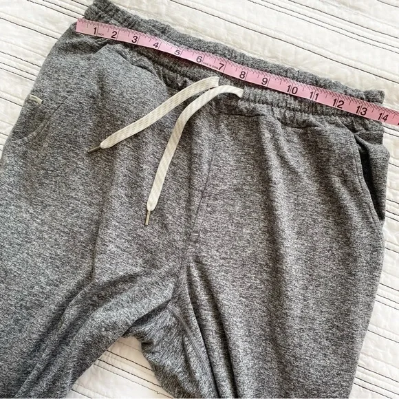 Vuori Men’s Ponte Performance DreamKnit Pants Heather Grey Soft size Medium - Picture 4 of 8